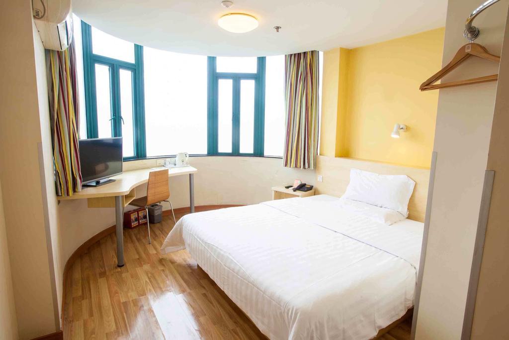 7Days Inn Mei Zhou Bin Fang Avenue Meizhou  Oda fotoğraf